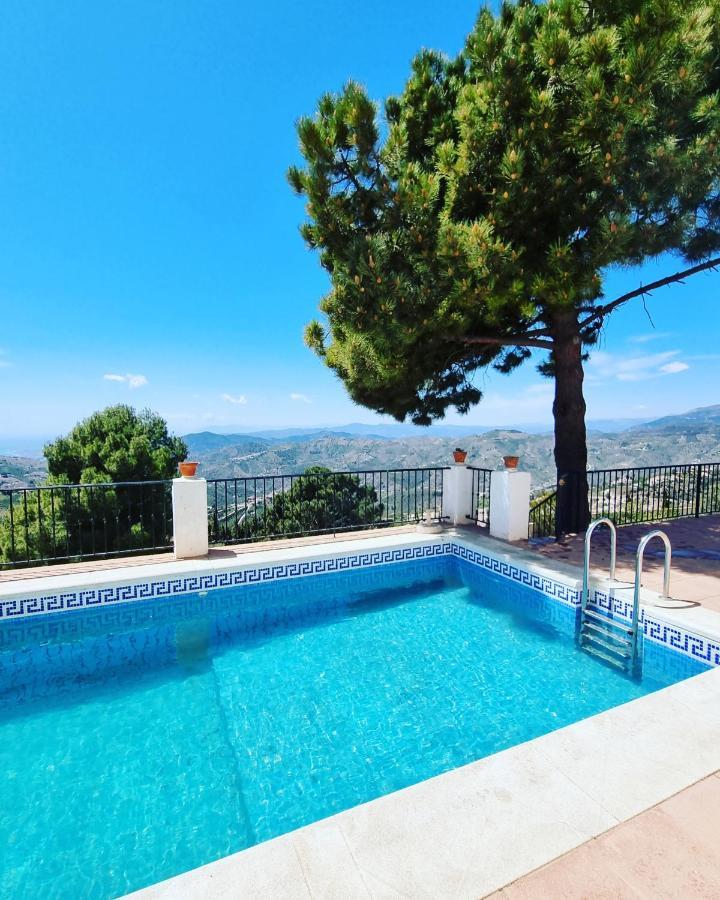 Lovely 2 Bed Apartment With Stunning Views & Pool Cómpeta Extérieur photo