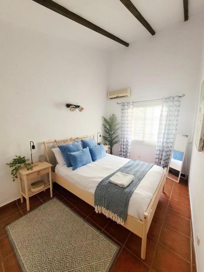 Lovely 2 Bed Apartment With Stunning Views & Pool Cómpeta Extérieur photo
